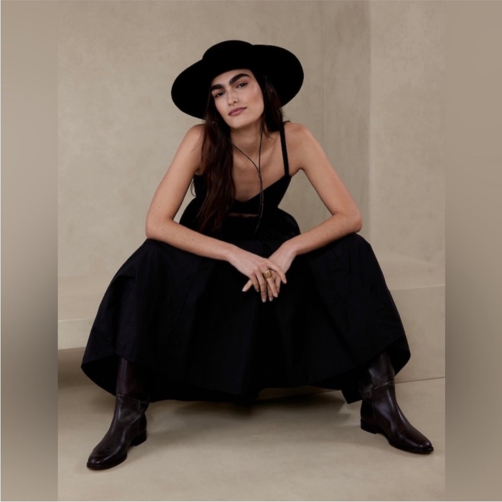 Banana Republic Black Maxi Dress with Cutout - Picture 2 of 6